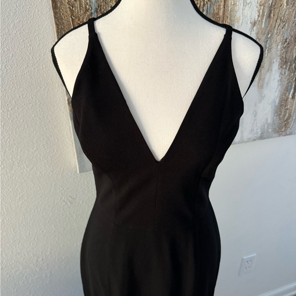 Dress the Population Isabella Crepe Mermaid Dress in Black - Picture 2 of 7